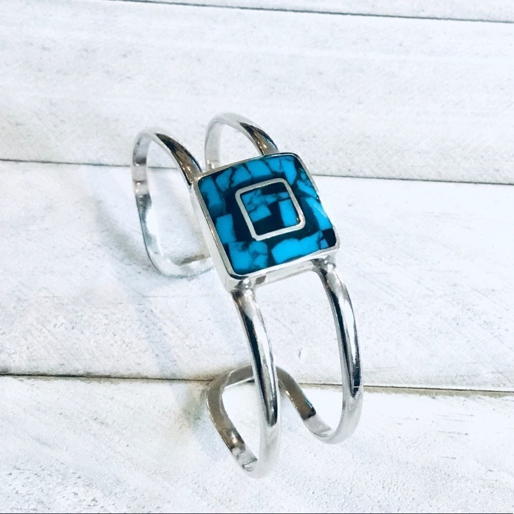 GENUINE TURQUOISE AND 925 SILVER BRACELET